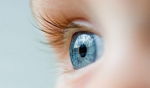 Met zachte ogen kijken